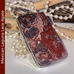 Alluring Mexican Laguna Lace Agate Gemstone Handmade Pendant